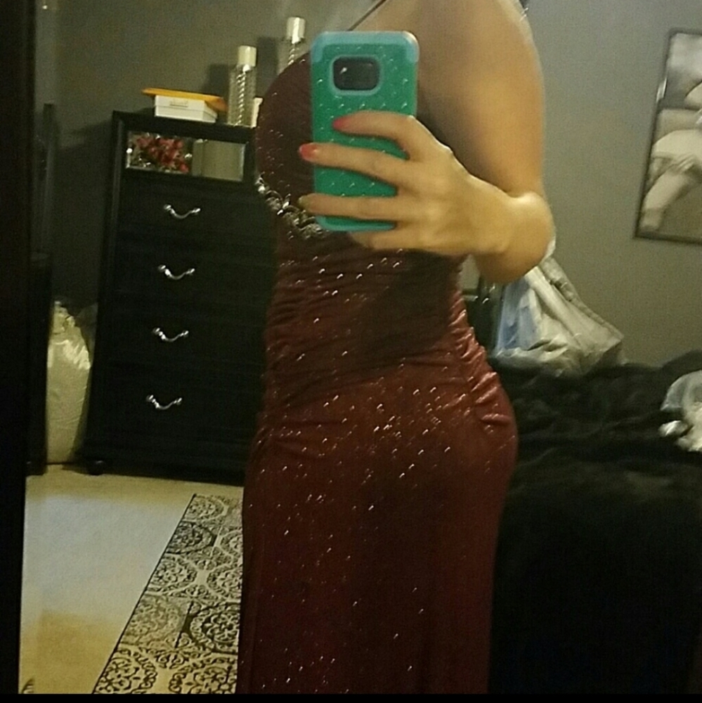 Prom dress - Picture 3 of 4